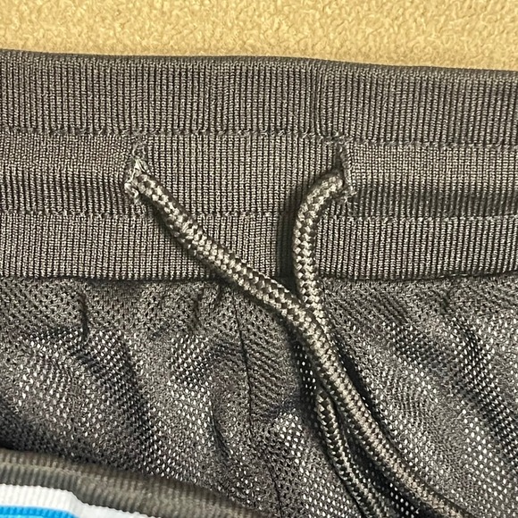 RIPNDIP NBA Mesh‎ Basketball Shorts Lightning Graphic Small Nermal Lord Alien - Picture 9 of 13